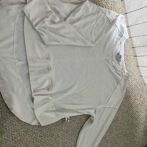 Size XS Joylab white sweater